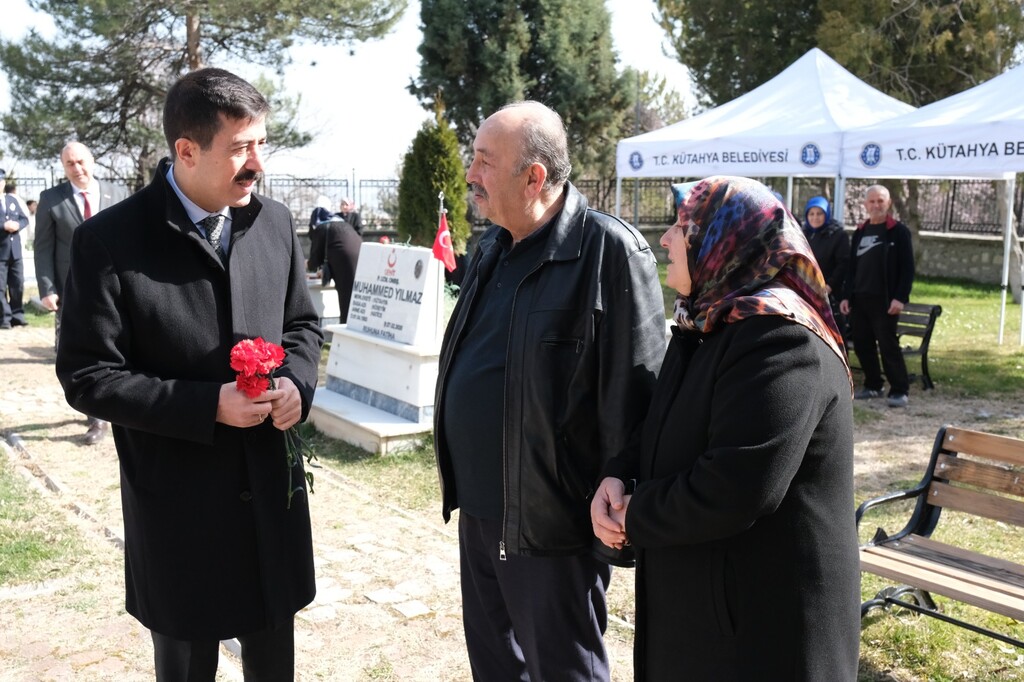 AZİZ ŞEHİTLERİMİZ SAYGI VE MİNNETLE ANILDI