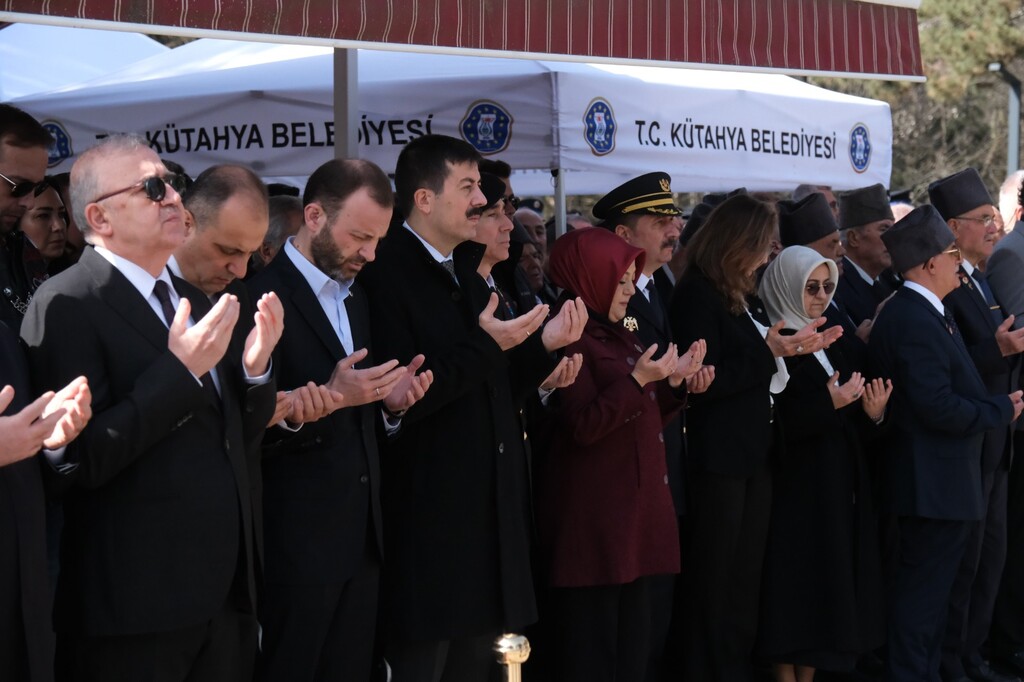 AZİZ ŞEHİTLERİMİZ SAYGI VE MİNNETLE ANILDI