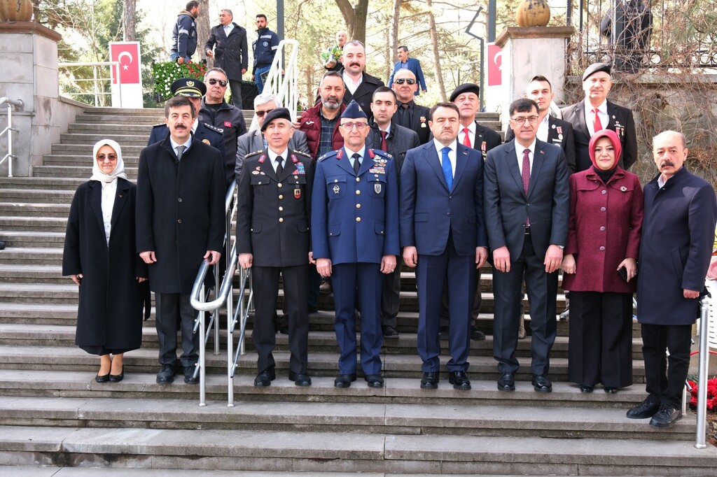 AZİZ ŞEHİTLERİMİZ SAYGI VE MİNNETLE ANILDI