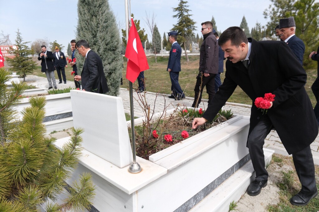 REKTÖR TEKİN’DEN ŞEHİT VE GAZİLERE VEFA ZİYARETİ