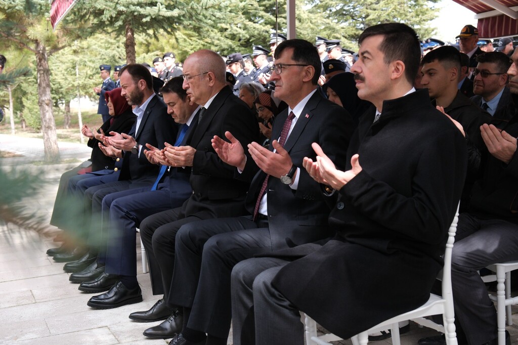 REKTÖR TEKİN’DEN ŞEHİT VE GAZİLERE VEFA ZİYARETİ