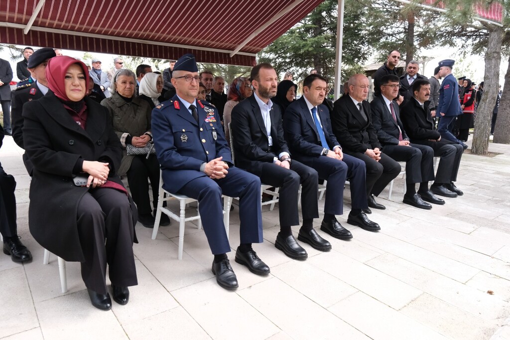 REKTÖR TEKİN’DEN ŞEHİT VE GAZİLERE VEFA ZİYARETİ