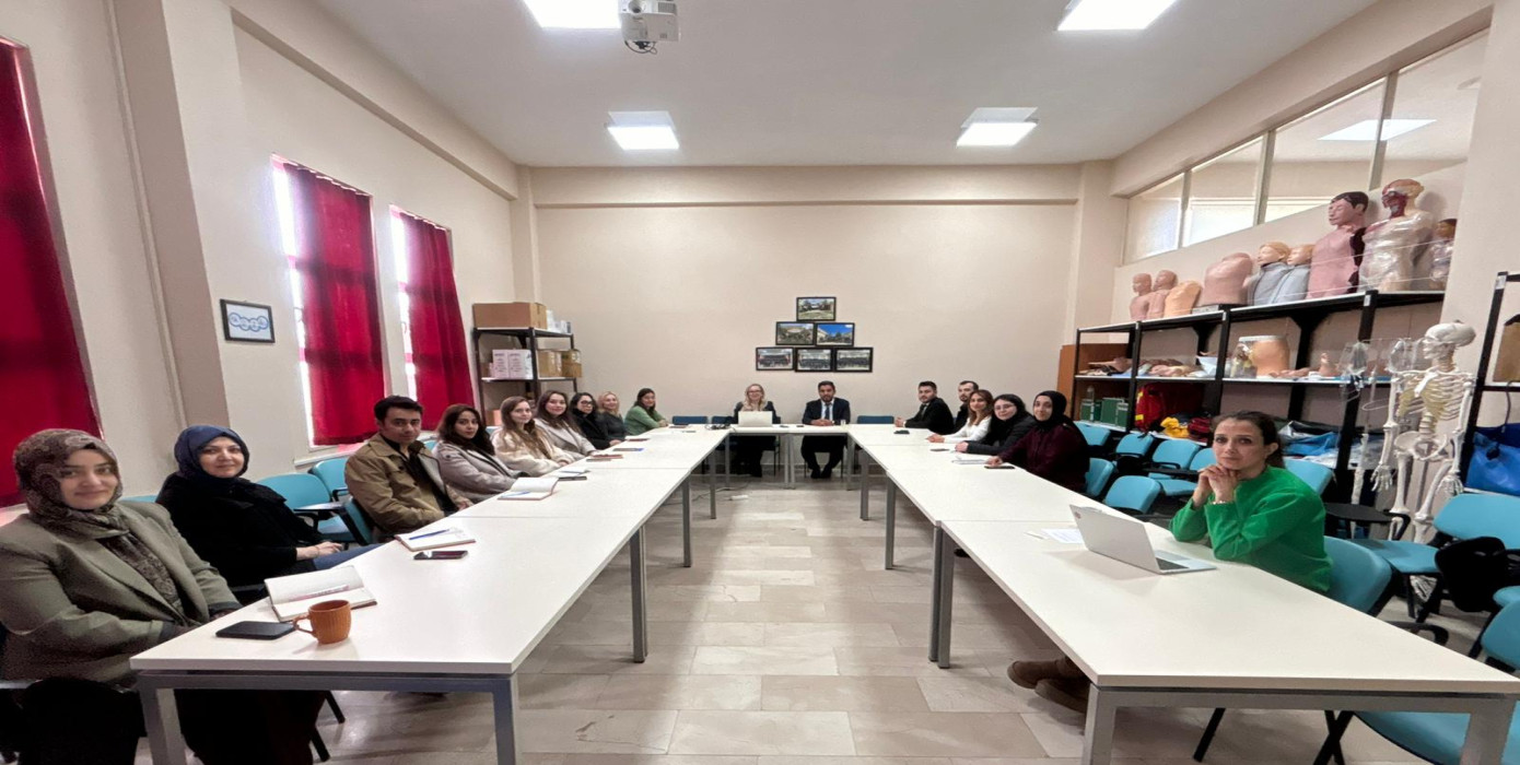 Gediz SHMYO’da Akademisyenlere BAP Eğitimi Verildi