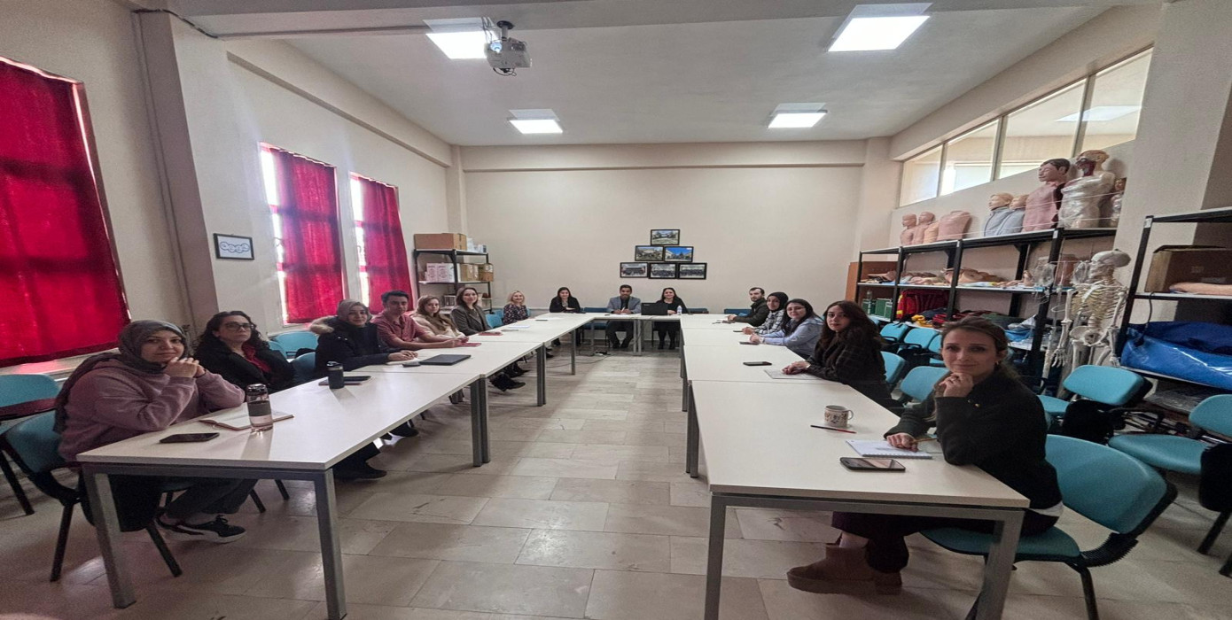 Etik Kurul Süreçleri Eğitimi Gerçekleştirildi