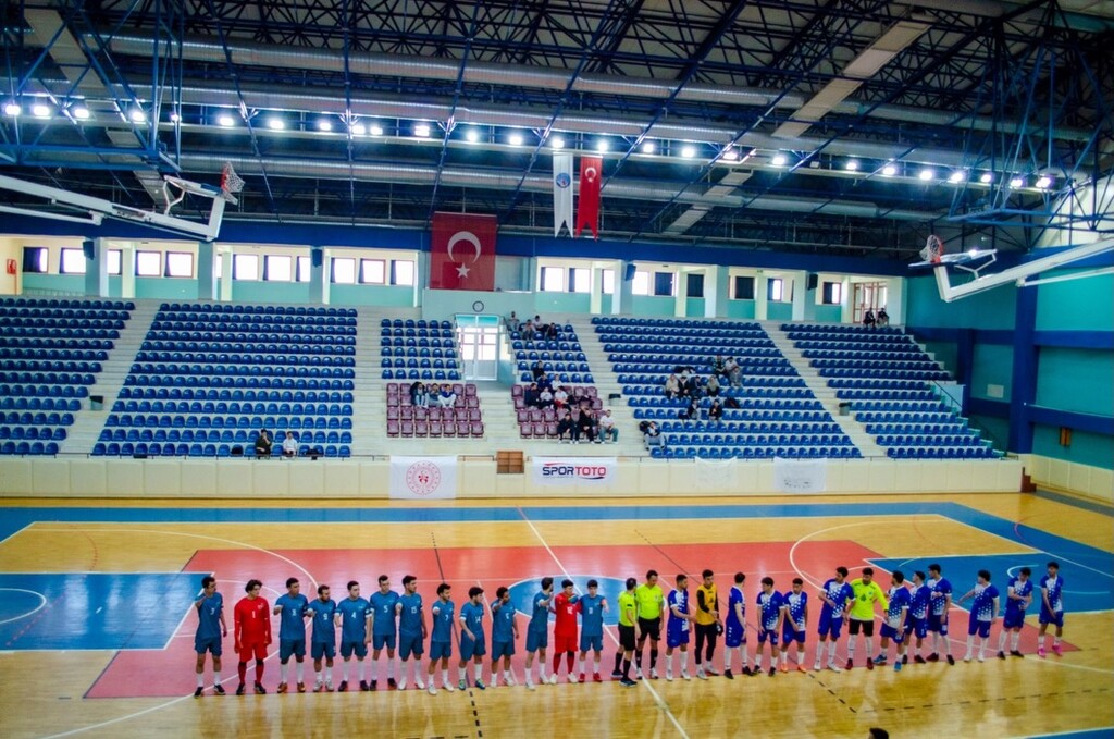 Türkiye Üniversiteler Arası Salon Futbolu Heyecanı Kütahya’da! - 2