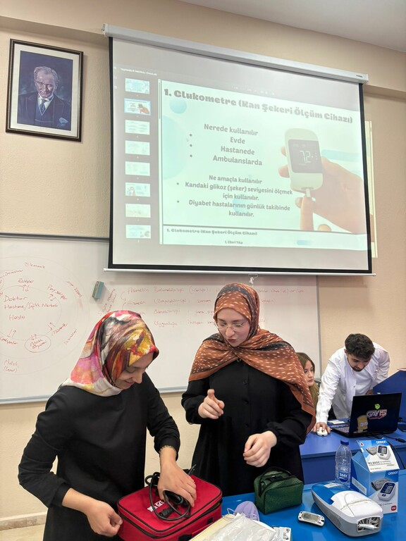 Tele Sağlık Öğrencilerinin Cihaz Kullanımını Deneyimi - 3