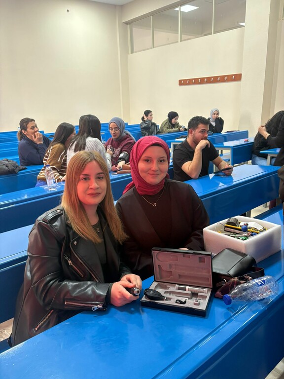 Tele Sağlık Öğrencilerinin Cihaz Kullanımını Deneyimi - 6