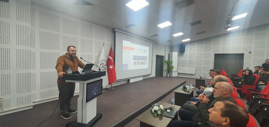 Üniversitemiz ve KÜGİAD İş Birliğiyle Hayata Geçirilen “ KÜGİAD Öğrenci Staj ve Web Platformu Geliştirme İş Birliği Protokolü“ Bilgilendirme Toplantısı Yapıldı. - 6