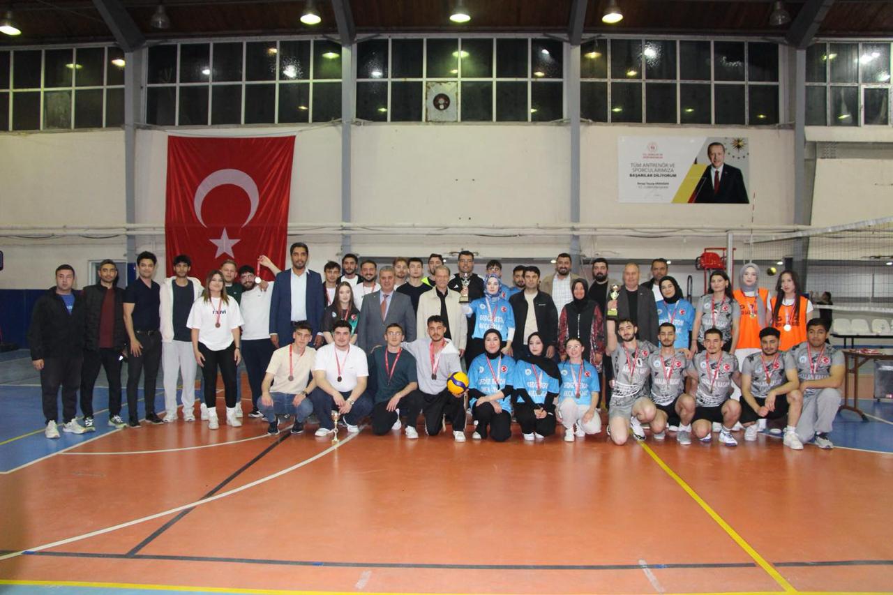 2.Gediz DPÜ-KSBÜ Bölümler Arası Voleybol Turnuvasında Final Heyecanı Yaşandı - 5