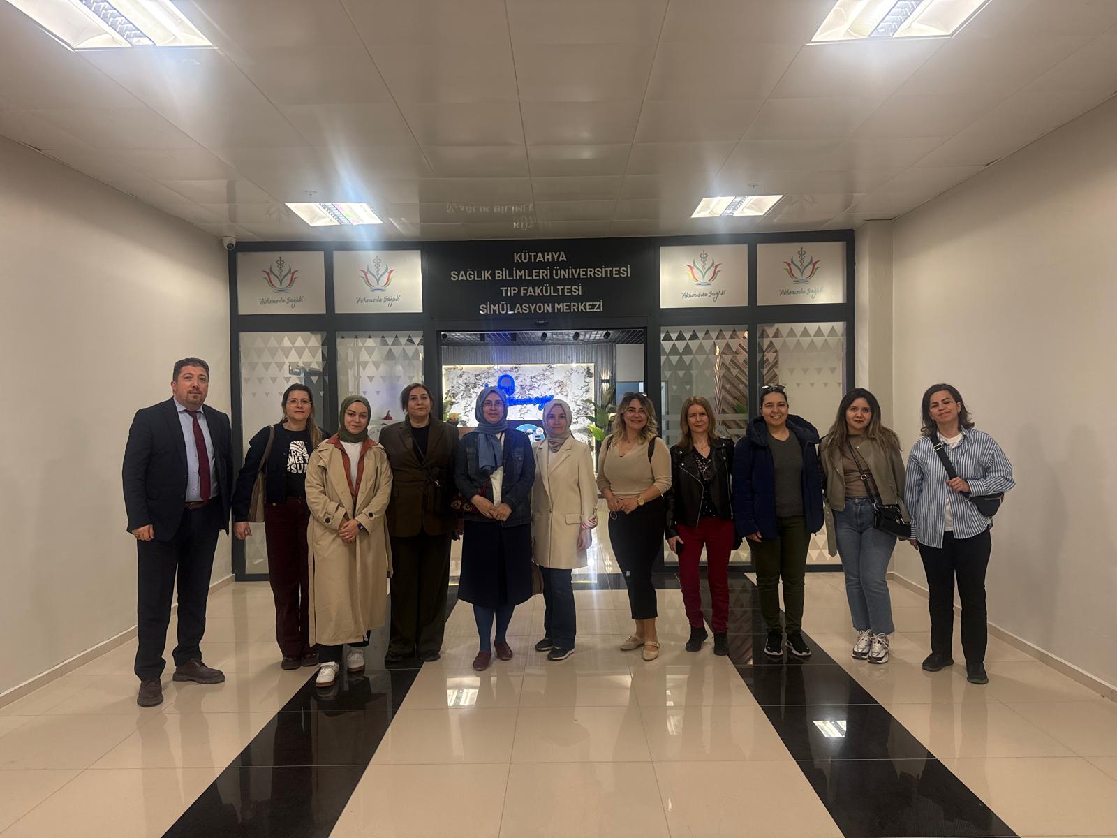 Ebelik Bölümü Simülasyon Merkezi’ni Ziyaret Etti - 2