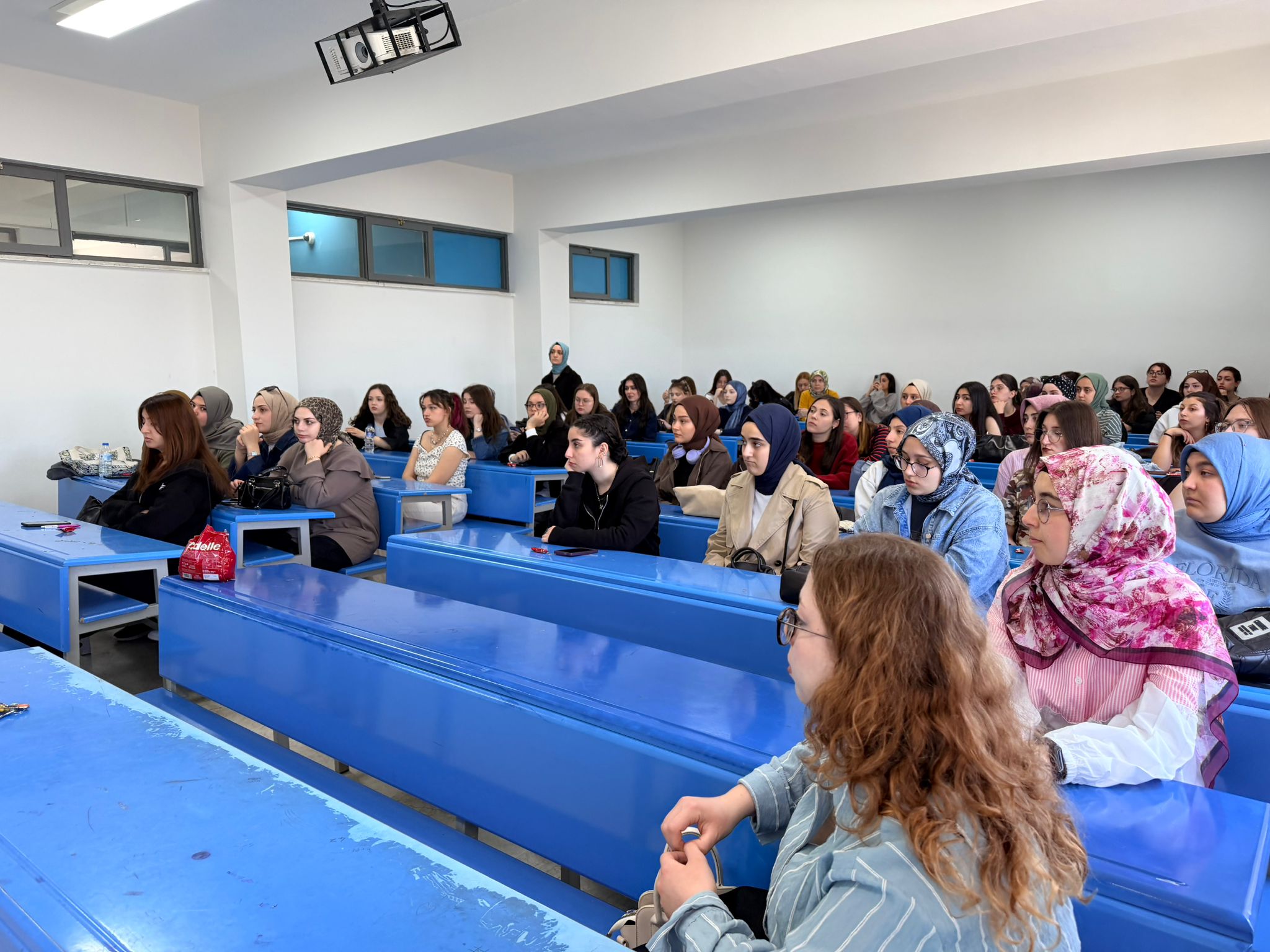 Ebelik Bölümü Başkanlığı ile 2. Sınıf Öğrenci Buluşması Gerçekleştirildi - 1