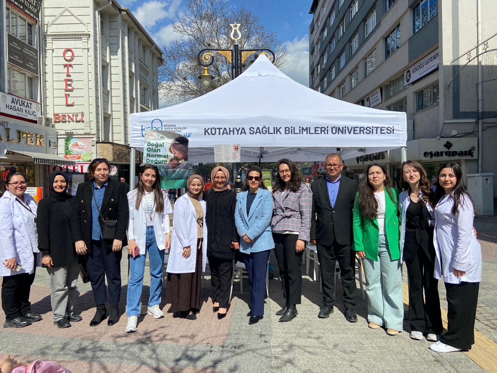 Ebelik Bölümü “Bilgiyle Güçlen, Sağlıklı Yaşa: Ebeler Merak Ettiklerinizi Yanıtlıyor” başlıklı toplumsal katkı etkinliği gerçekleşti. - 7