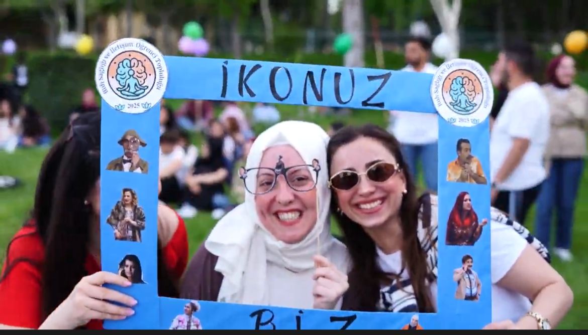 KSBÜ Hemşirelik Haftası’nda “Bir Doz Müzik, Bolca Eğlence“ Coşkusu - 17