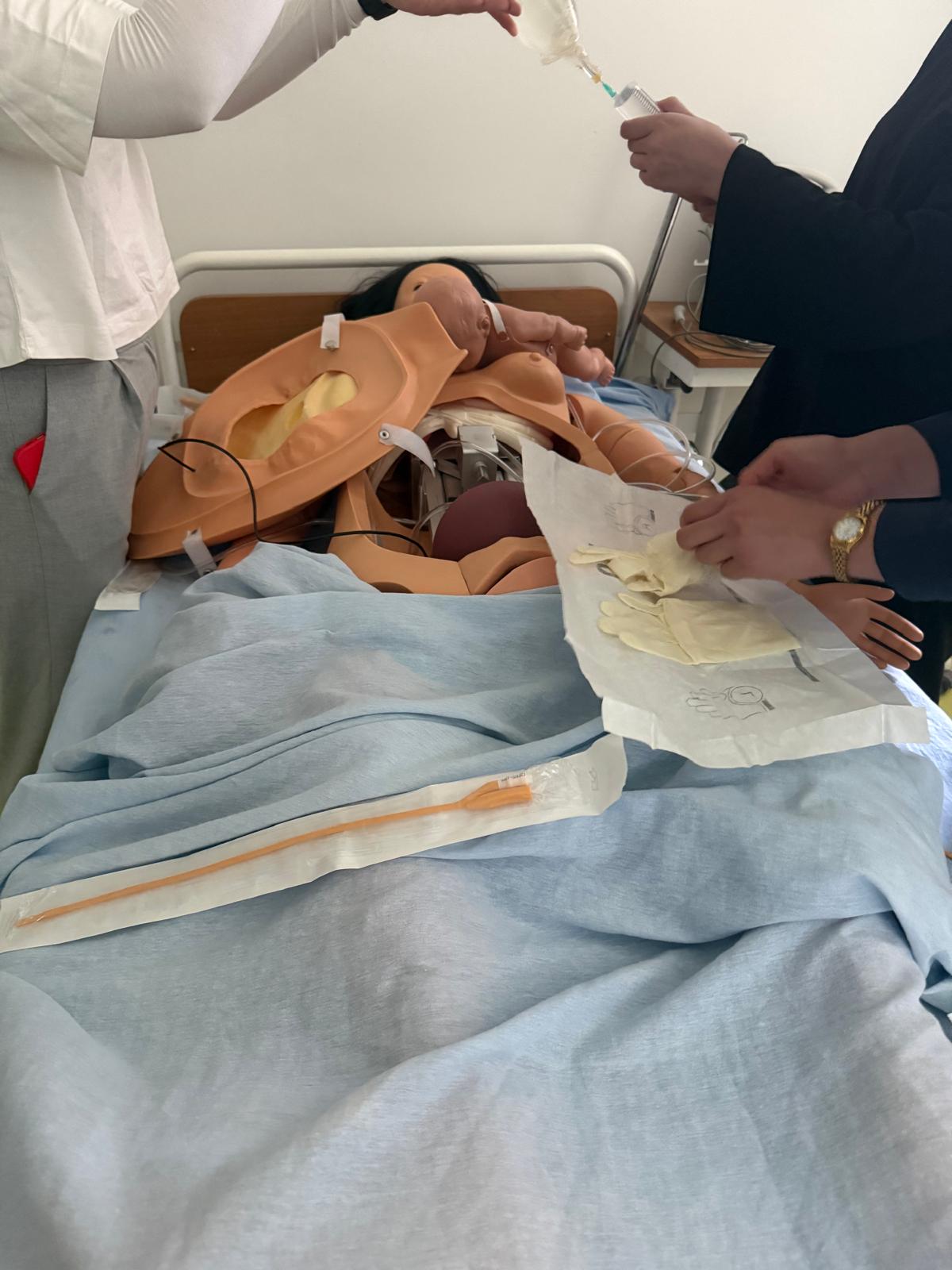 Riskli Doğum ve Doğum Sonu Dönem Dersi Şube 2 Postpartum Kanama Laboratuvar Uygulaması Gerçekleştirildi. - 1