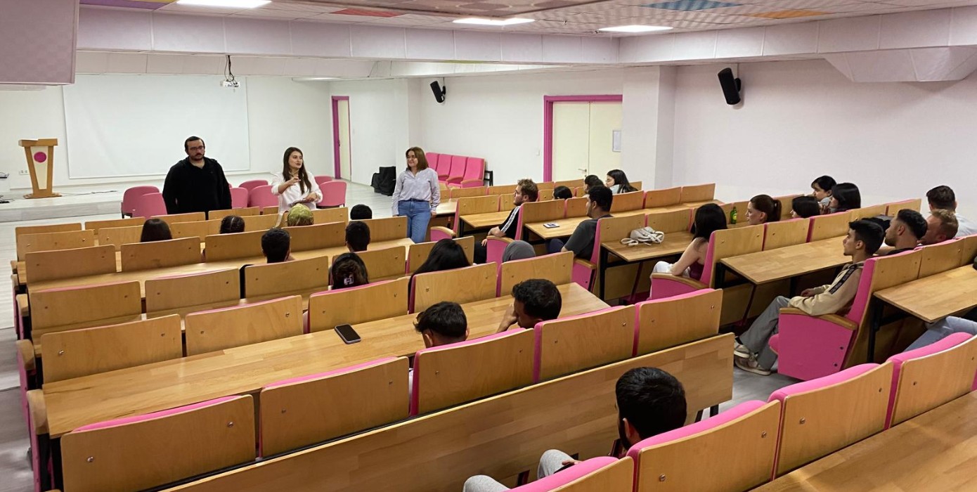 Kütahya Sağlık Bilimleri Üniversitesi Kütahya Meslek Yüksekokulu Biyomedikal Cihaz Teknolojisi Programı İç Paydaş Değerlendirme Toplantısı Gerçekleştirildi.
