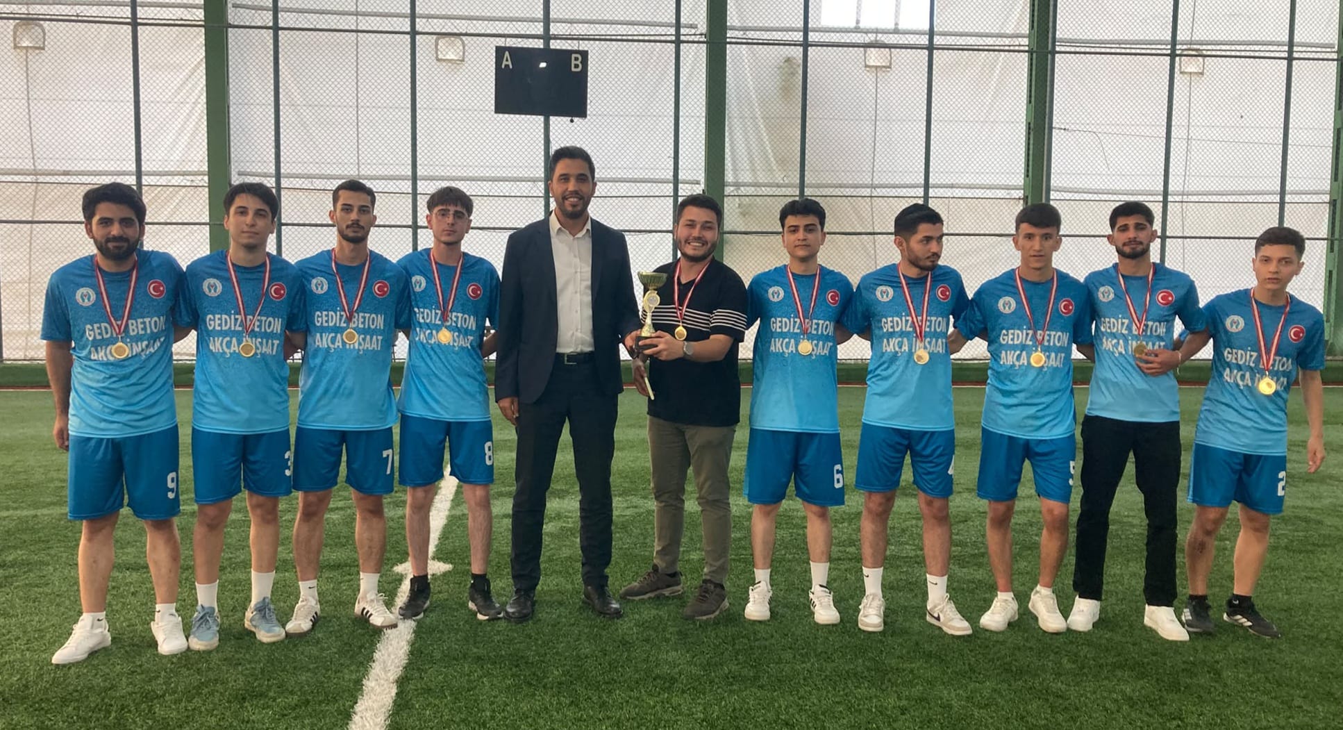 Üniversite Geneli Turnuvada Futbol Takımımızdan  Büyük Başarı - 3