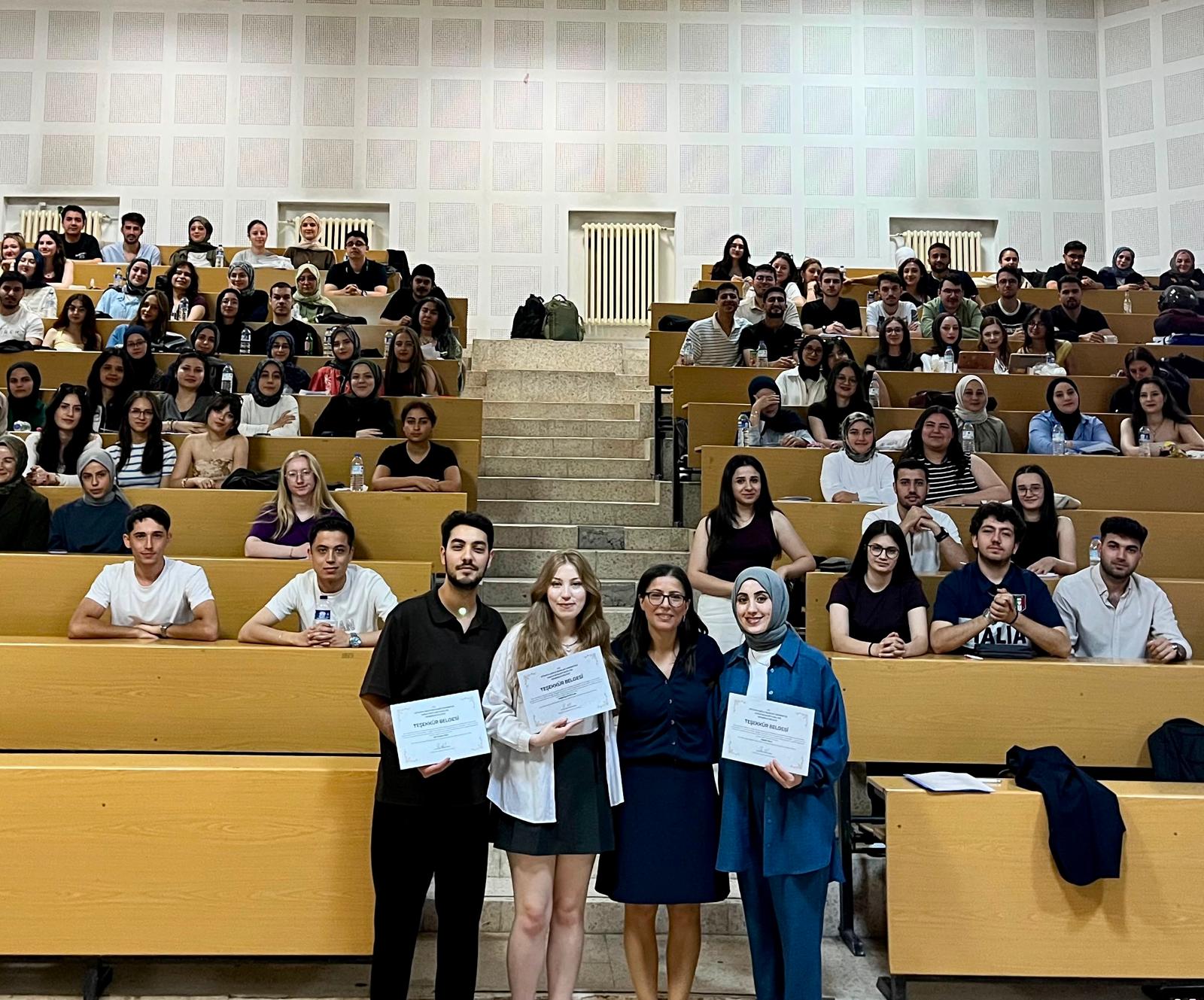Hemşirelik Bölümünde Akran Eğitimi Etkinliği Gerçekleştirildi - 2