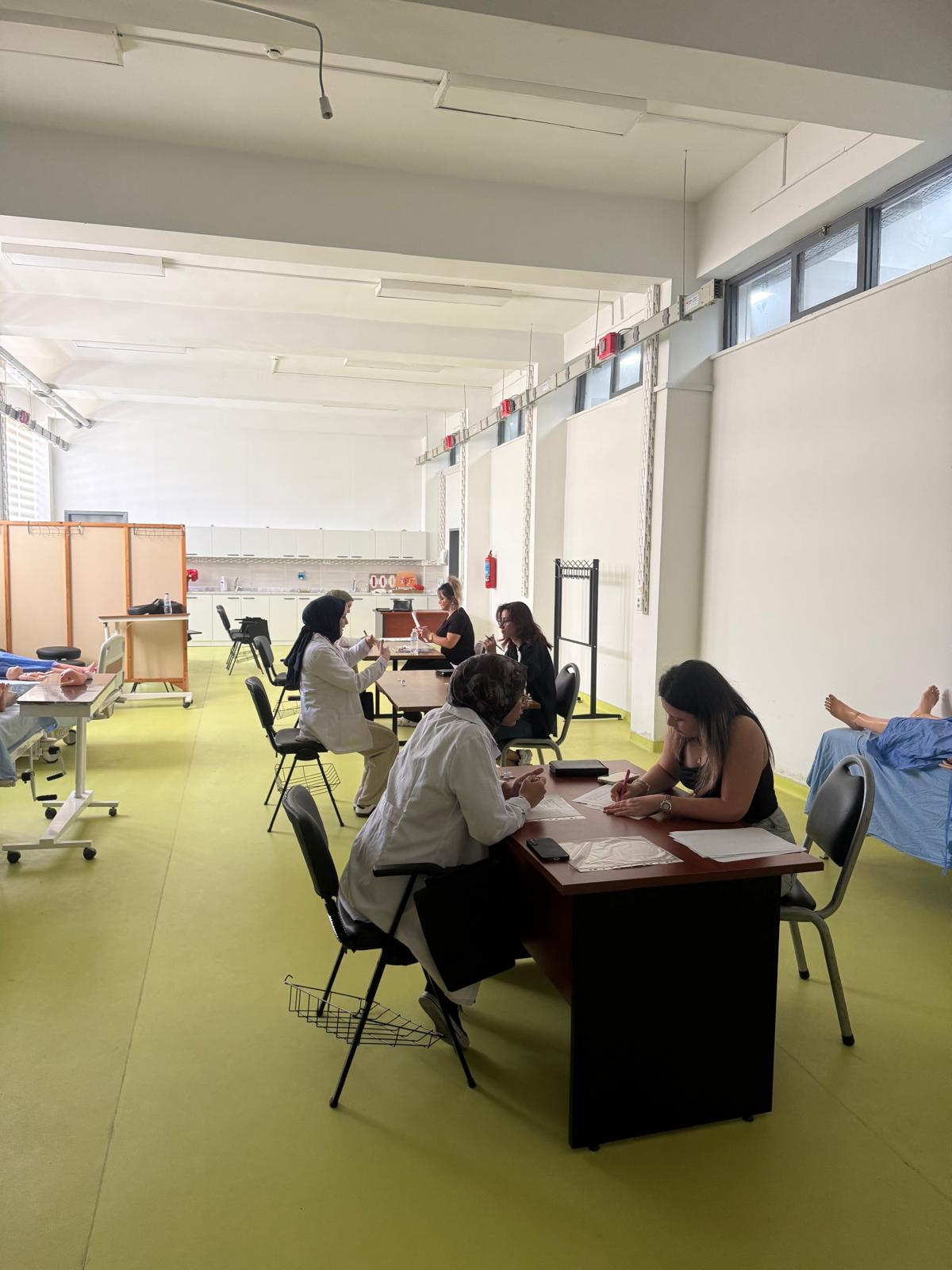 Riskli Doğum ve Doğum Sonu Dönem Dersi Şube 2 Uygulama Sınavı Gerçekleştirildi - 1