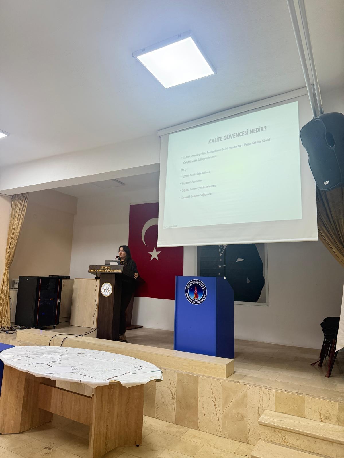 Gediz SHMYO Öğrencilerine Kalite Farkındalık Eğitimi Verildi - 2