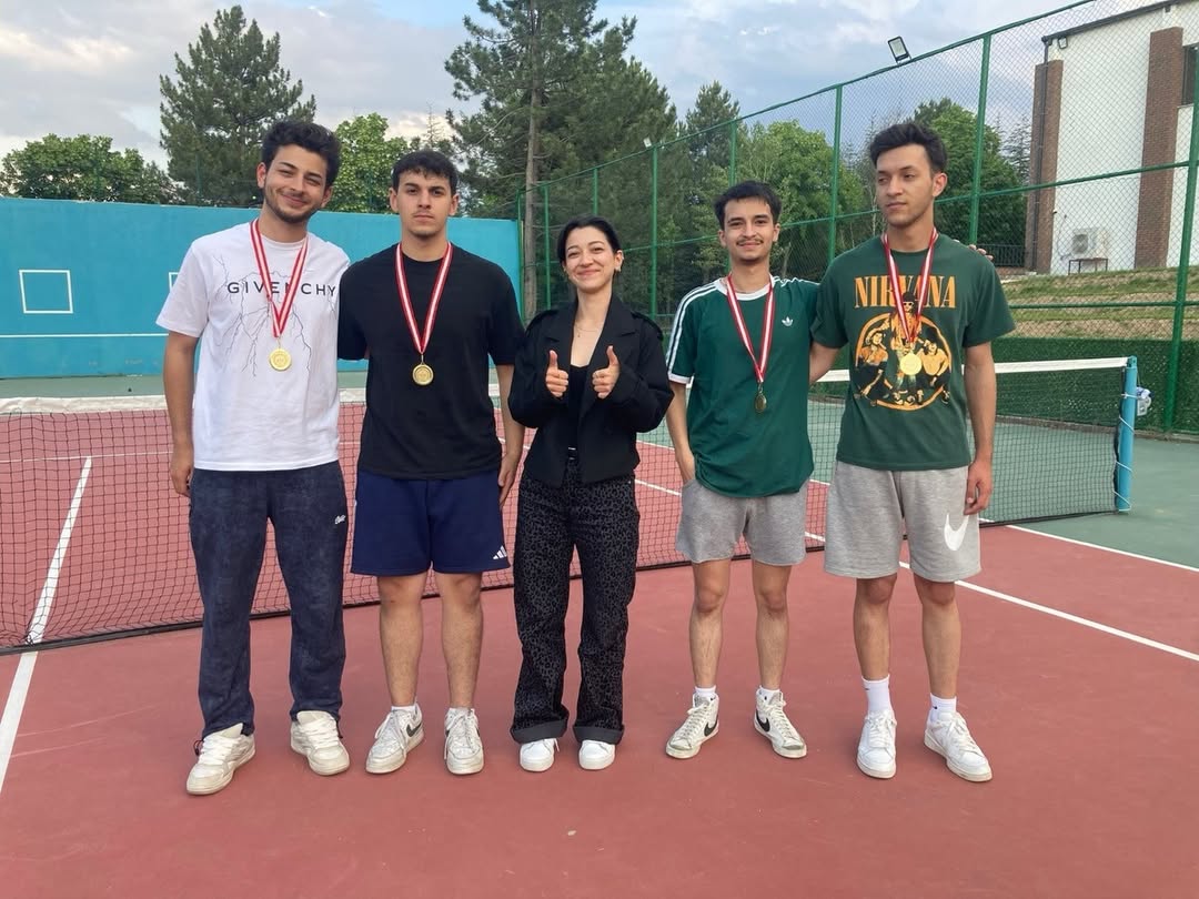 KSBÜ’de Ayak Tenisi Turnuvası Tamamlandı - 8