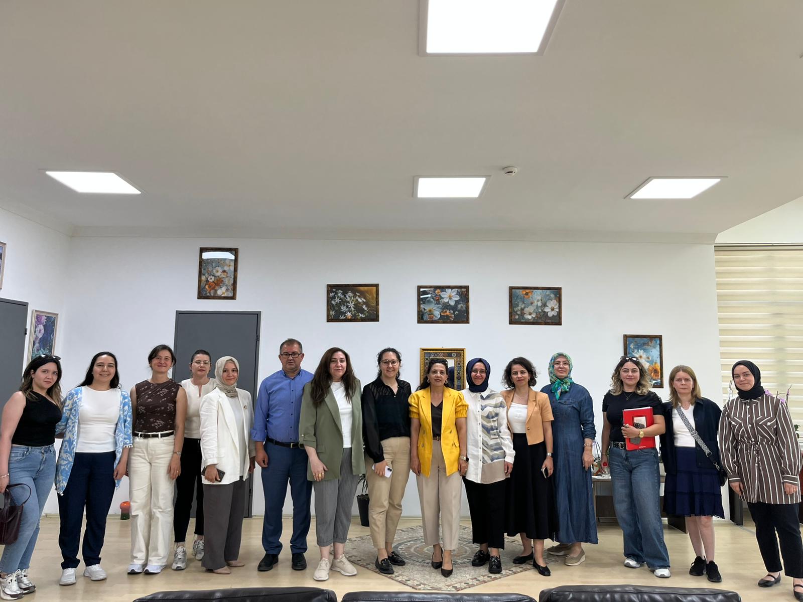 Sağlık Bilimler Fakültesi Dekanlığı ile Akreditasyon Çalışmaları Değerlendirme Toplantısı Gerçekleşti - 6