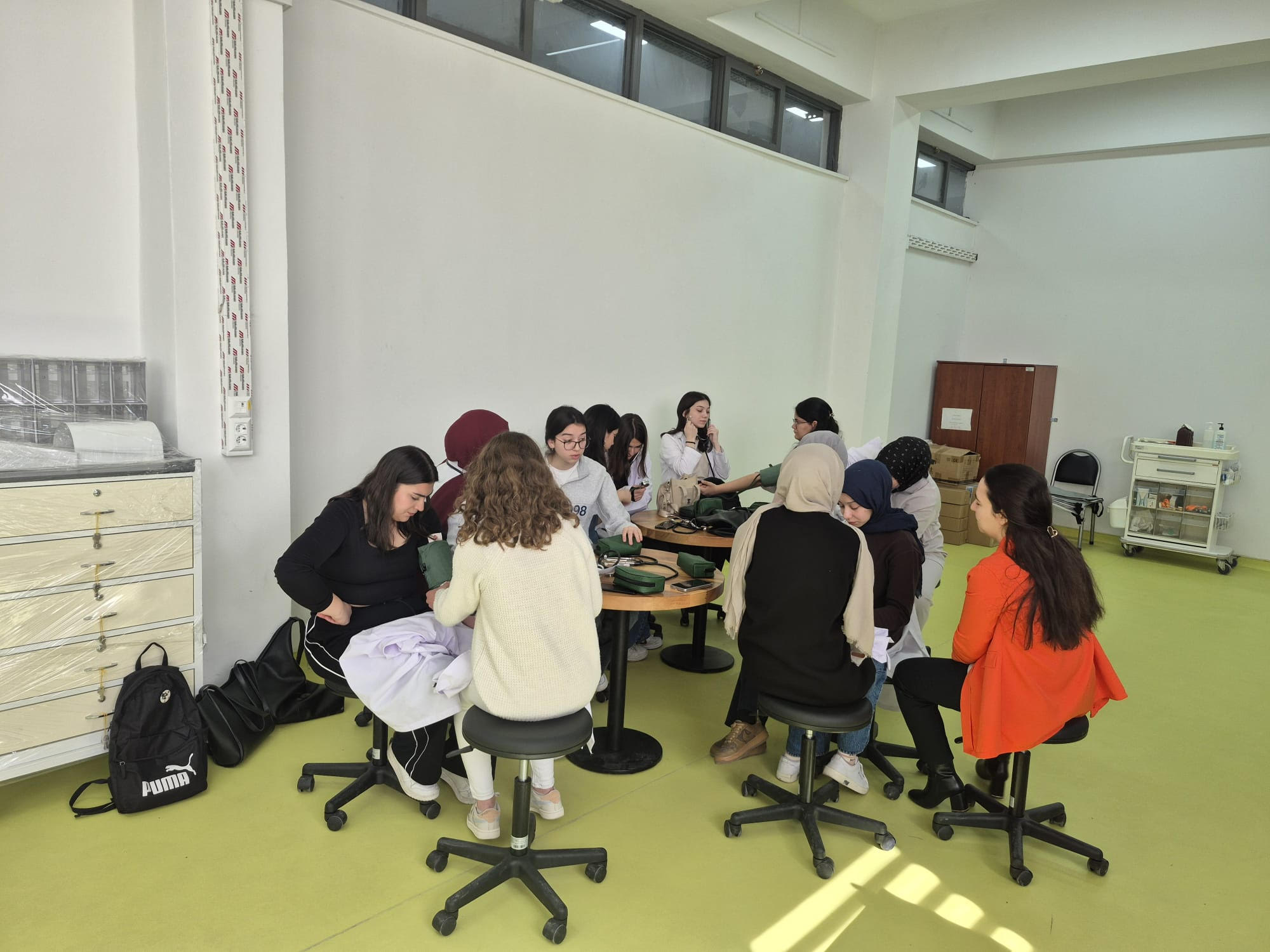 Ebelikte Temel İlke ve Uygulamalar Dersi Laboratuvar Uygulamaları Gerçekleştirildi - 6