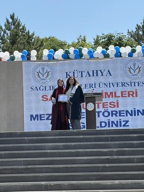 Şefkat, Bilim ve Umutla Yeni Bir Başlangıç: Ebelik Bölümü 2026 Yılı Mezunlarını Uğurladı