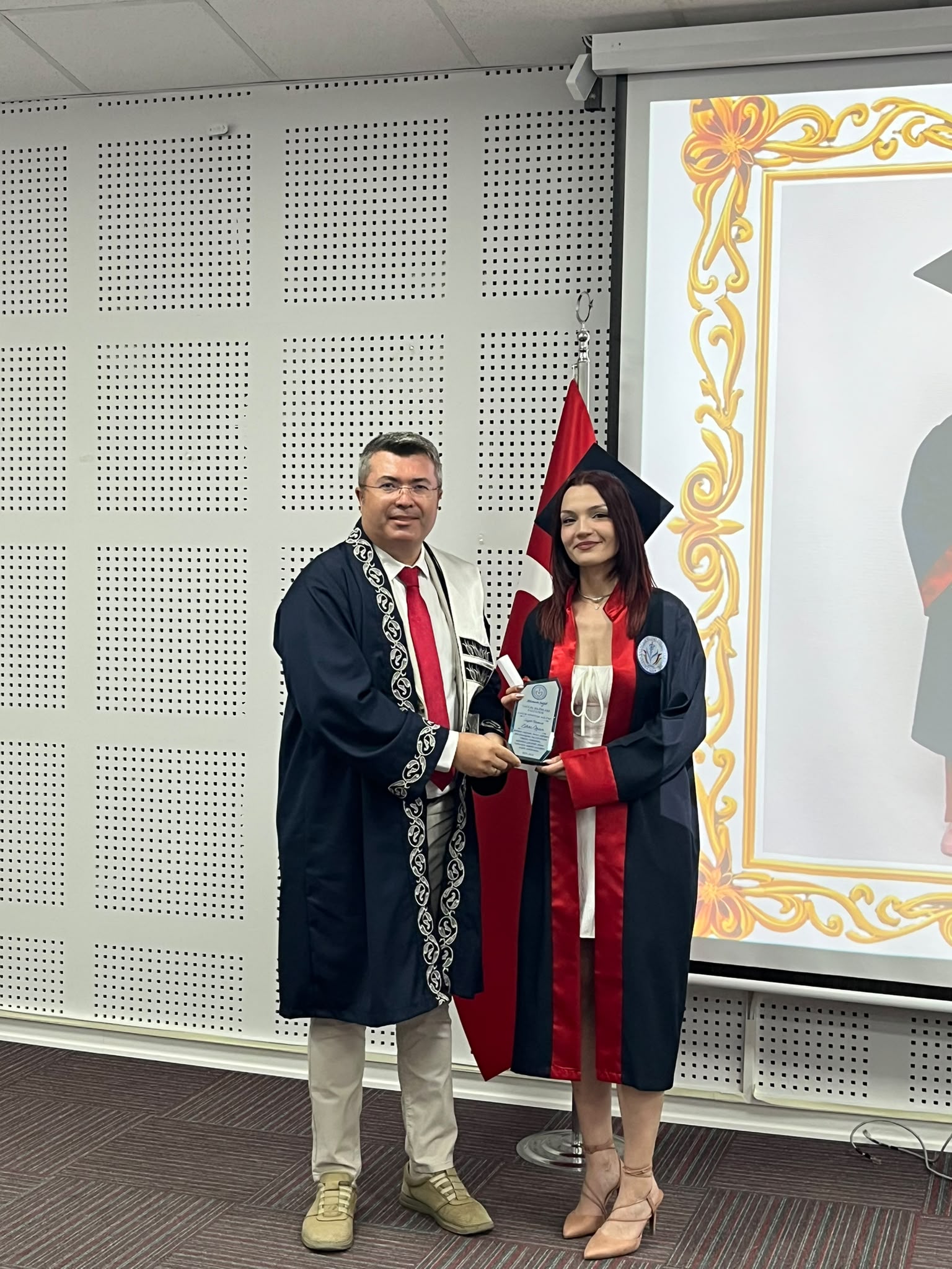 Bölümümüz 2026 Mezunlarını Coşkuyla Uğurladı - 8