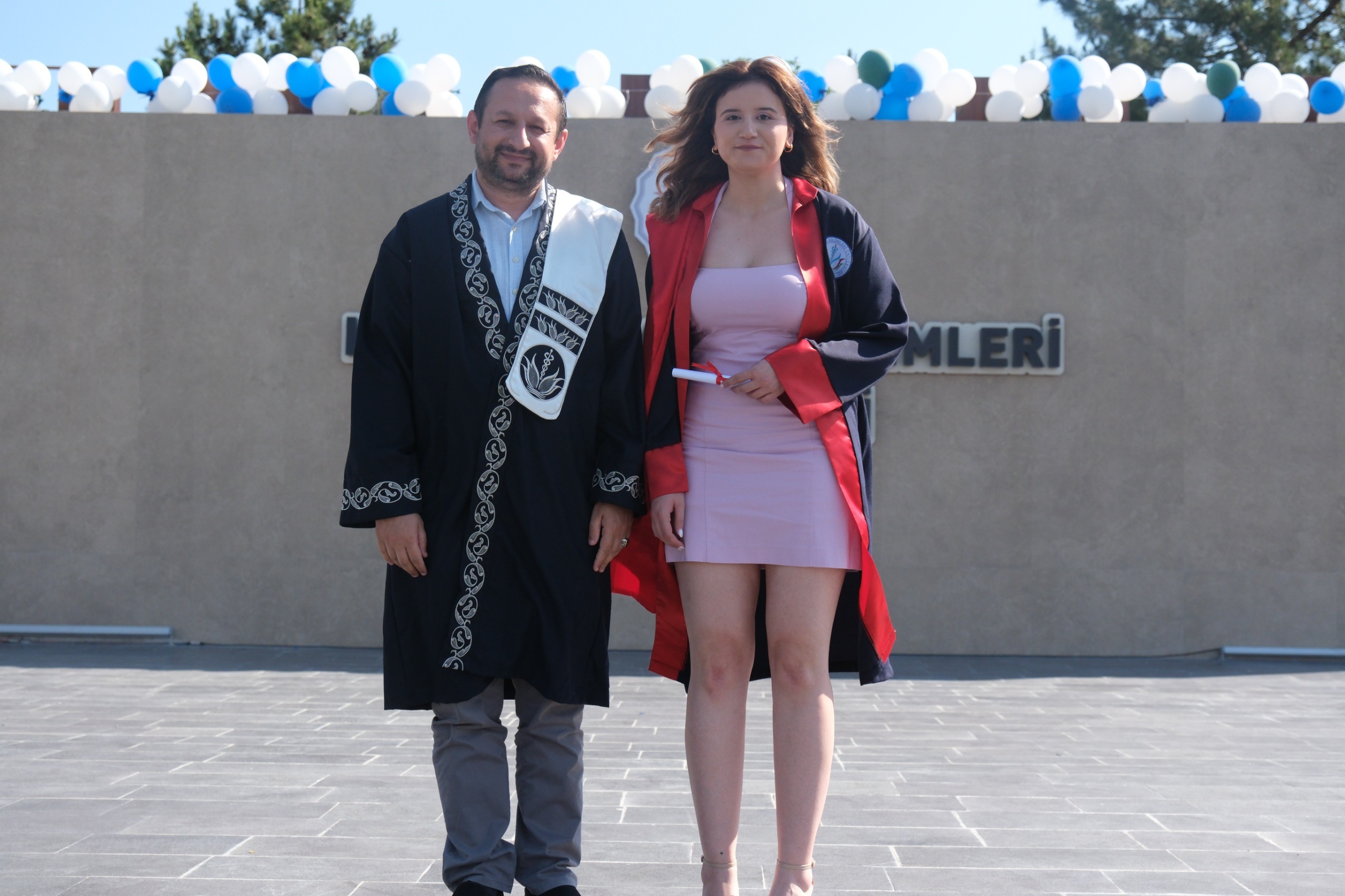 Tıp Fakültesinde Mezuniyet Coşkusu - 7