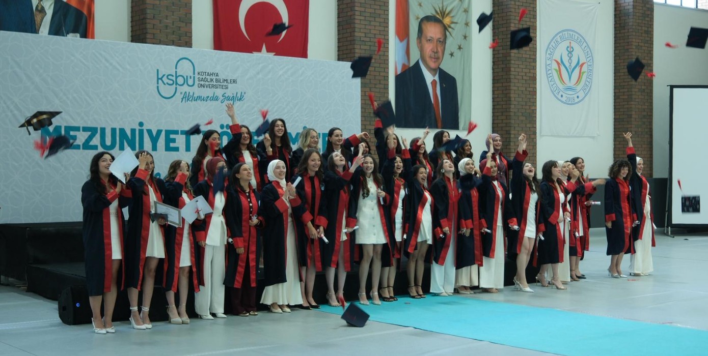 2025-2026 Eğitim Öğretim Yılı Mezuniyet Töreni Tamamlandı