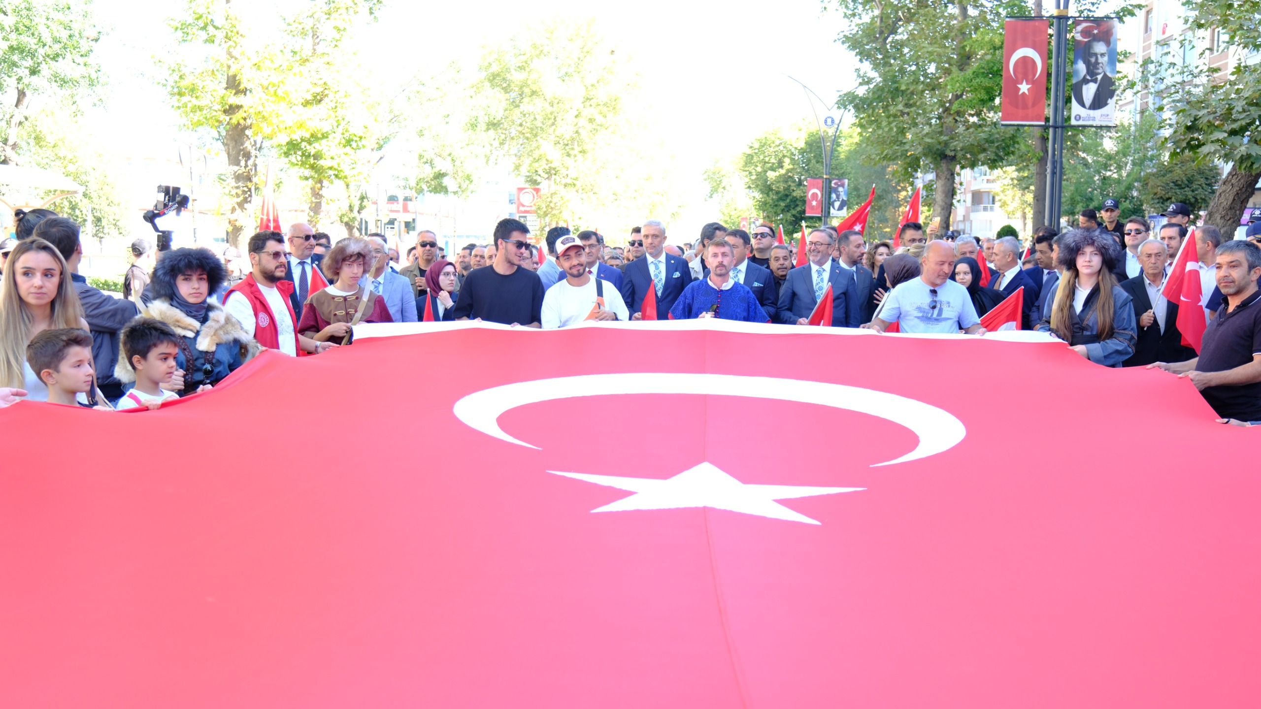 YAŞAYAN MİRAS ŞÖLENİ BAŞLADI