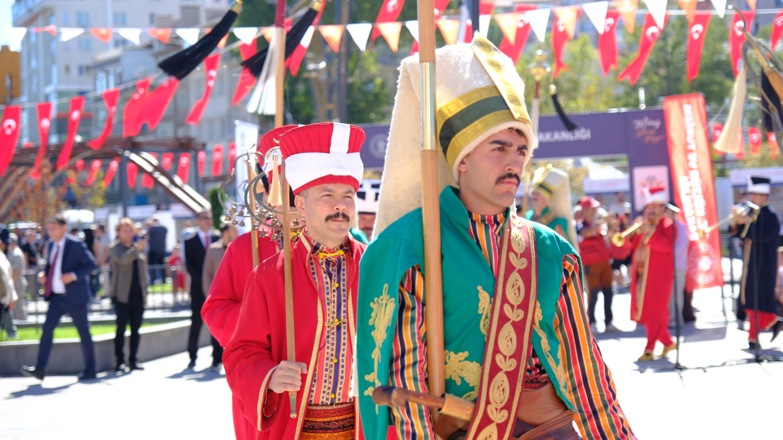 YAŞAYAN MİRAS ŞÖLENİ BAŞLADI