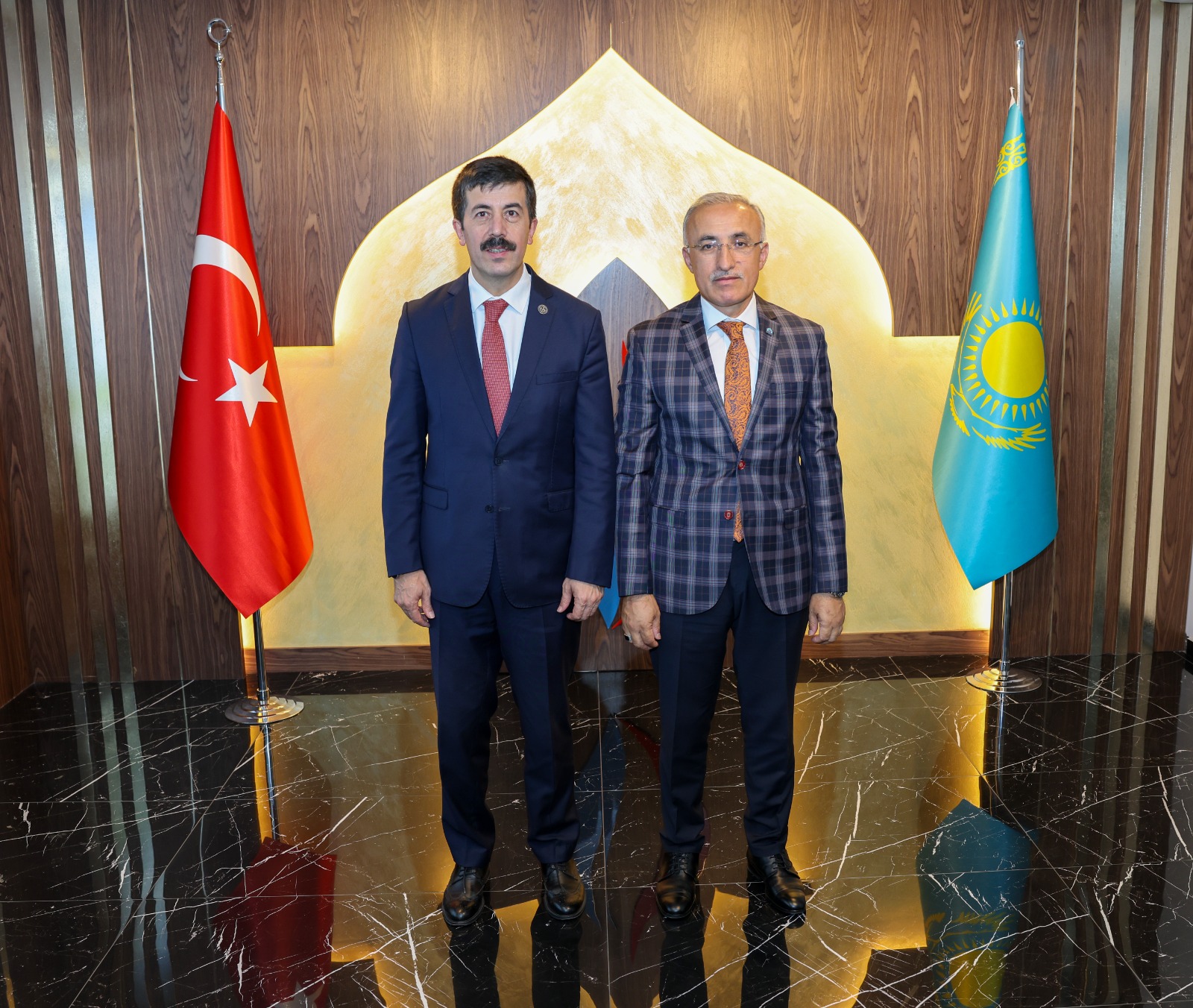 AHMET YESEVİ ÜNİVERSİTESİNE ZİYARET