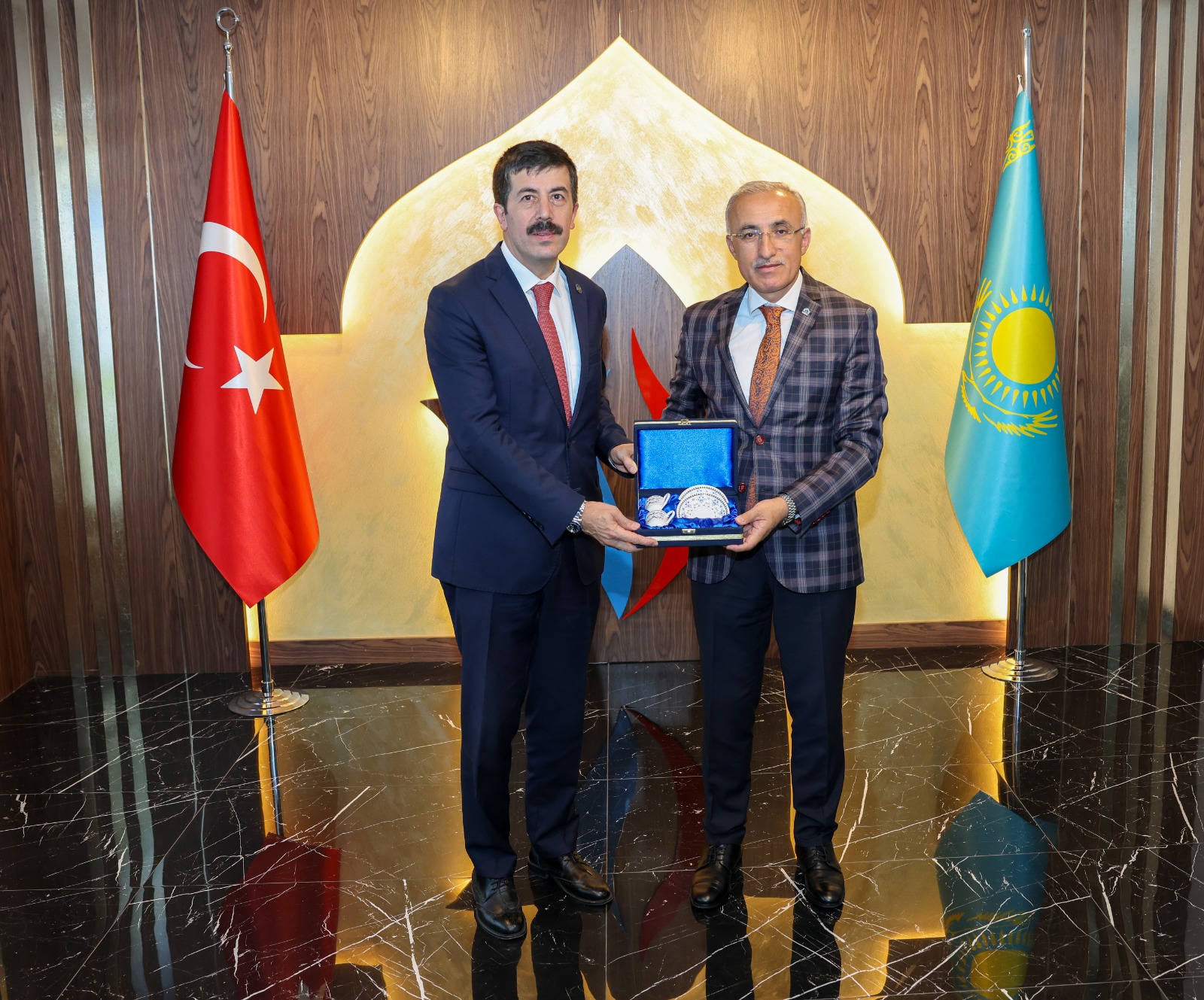 AHMET YESEVİ ÜNİVERSİTESİNE ZİYARET