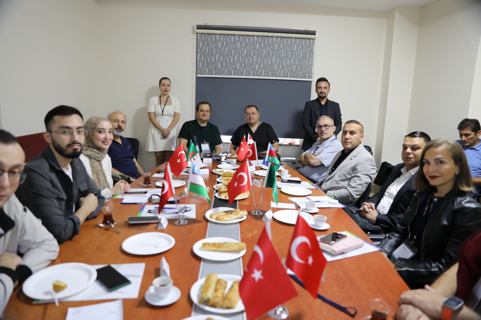 KSBÜ’DE ULUSLARARASI MİNİMAL İNVAZİV TEDAVİLER EĞİTİMİ DÜZENLENDİ