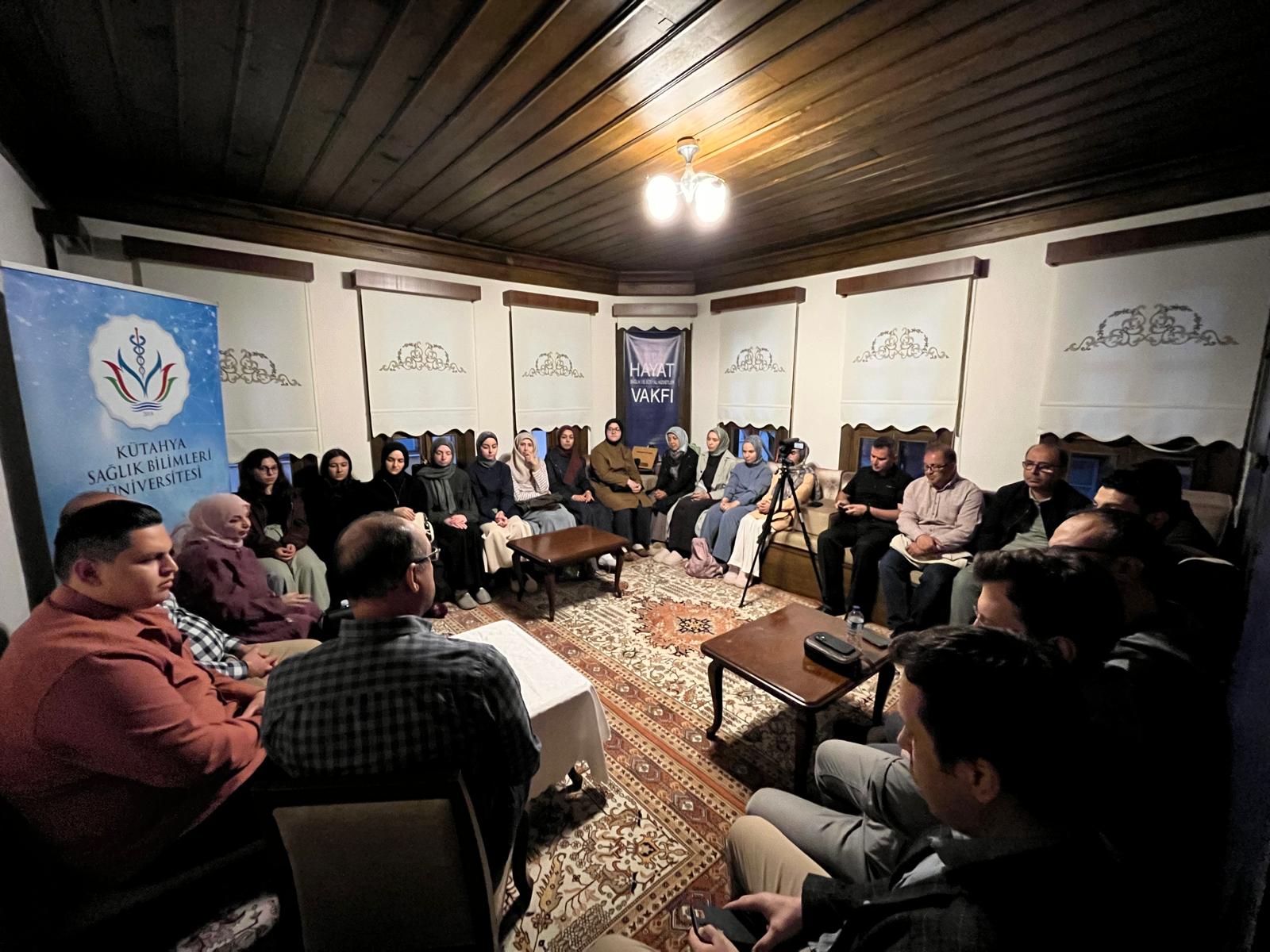 KSBÜ BİLİM KAFE’DE GAZZE’DE BİLİMİN VE EĞİTİMİN MÜCADELESİ ELE ALINDI