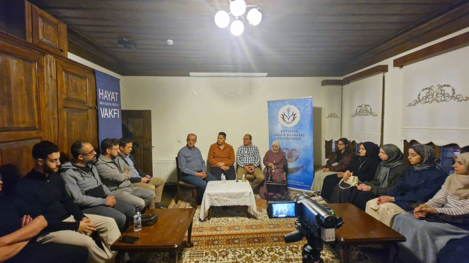 KSBÜ BİLİM KAFE’DE GAZZE’DE BİLİMİN VE EĞİTİMİN MÜCADELESİ ELE ALINDI