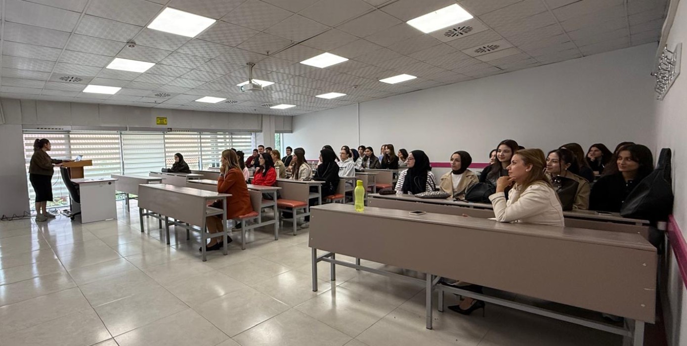 Anestezi Programı Birinci Sınıf Öğrencilerine Genel Oryantasyon Eğitimi Gerçekleştirildi