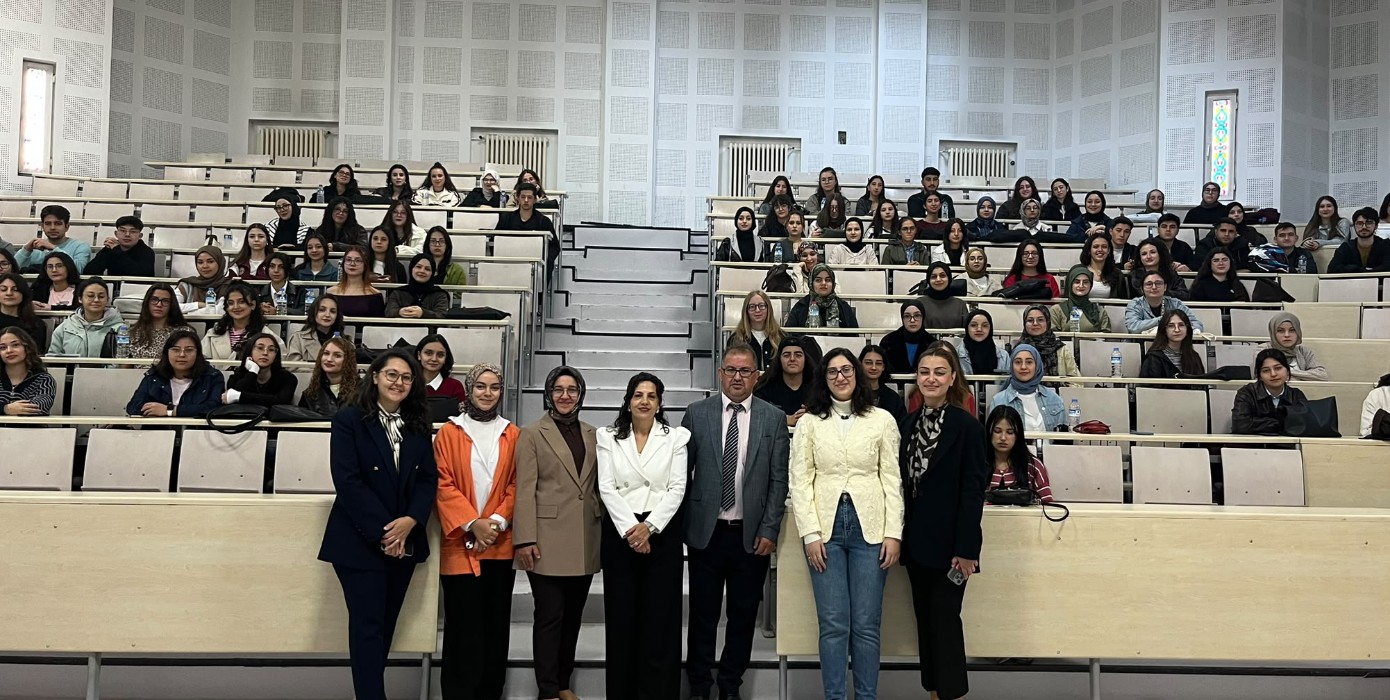 Sağlık Bilimleri Fakültesinde 2026-2027 Akademik Yılı Öğrenci Oryantasyon Programı Gerçekleştirildi