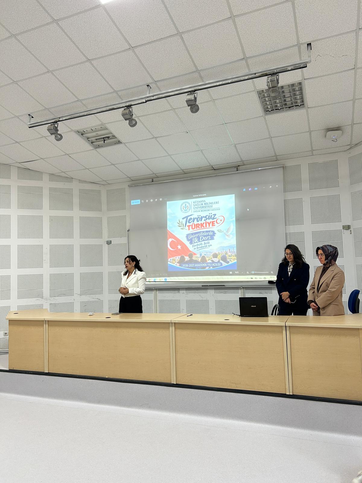 Sağlık Bilimleri Fakültesinde 2026-2027 Akademik Yılı Öğrenci Oryantasyon Programı Gerçekleştirildi - 16