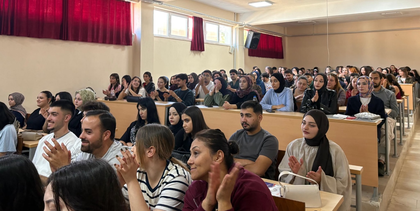 Hastane Uygulama Dersleri Öncesinde Öğrencilere Oryantasyon Eğitimi Gerçekleştirildi