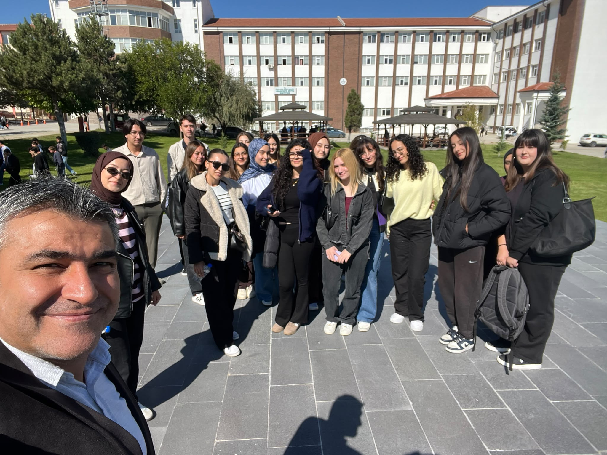 1. Sınıf Öğrencilere Yönelik Oryantasyon Programı Düzenlendi - 2