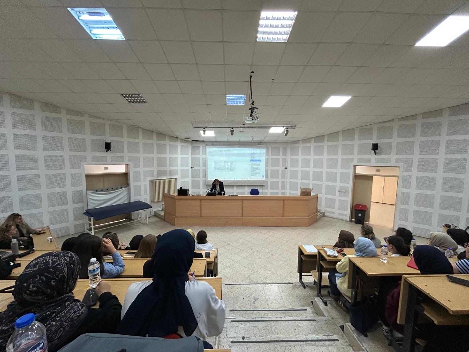 Ebelik Bölümü Birinci Sınıf Öğrencilerine Oryantasyon Programı Gerçekleştirildi - 6