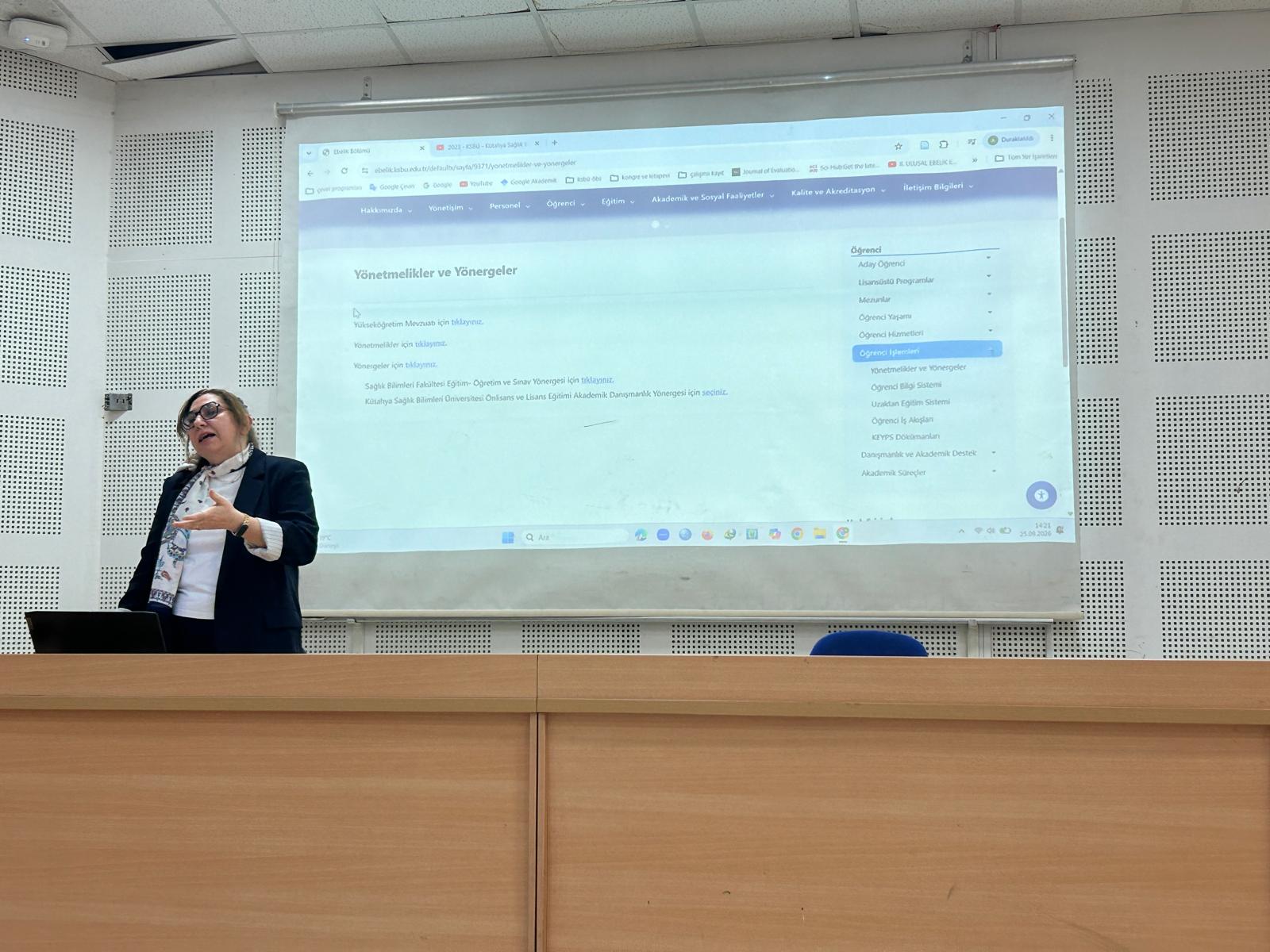 Ebelik Bölümü Birinci Sınıf Öğrencilerine Oryantasyon Programı Gerçekleştirildi - 3