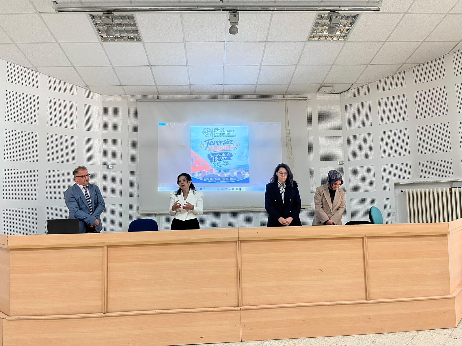 Fakültemizde Yeni Öğrencilere Yönelik Oryantasyon Programı Gerçekleştirildi - 9