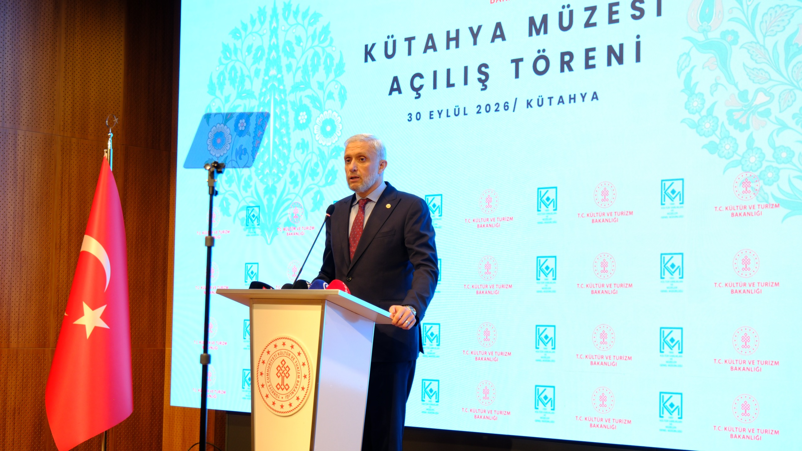 KÜLTÜR VE TURİZM BAKANI ERSOY KÜTAHYA’DA