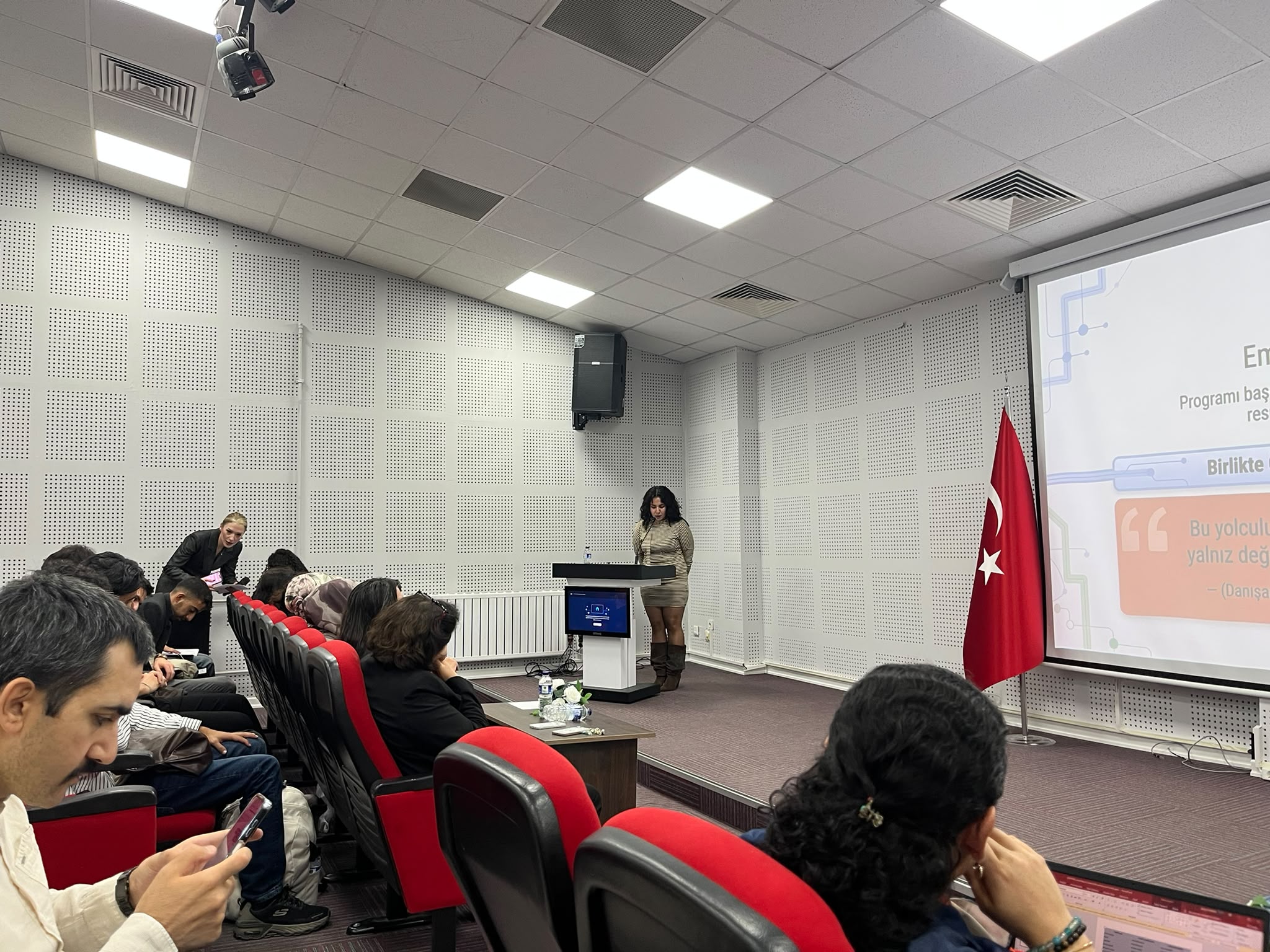 Bölümümüze Yeni Katılan Öğrencilerimize Yönelik Oryantasyon Programı Gerçekleştirildi - 6