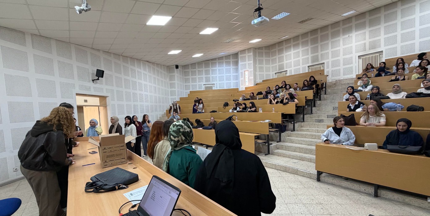 Ebelik Bölümü 1. Sınıf Öğrencilerinin Sınıf Temsilcisi Belirlendi