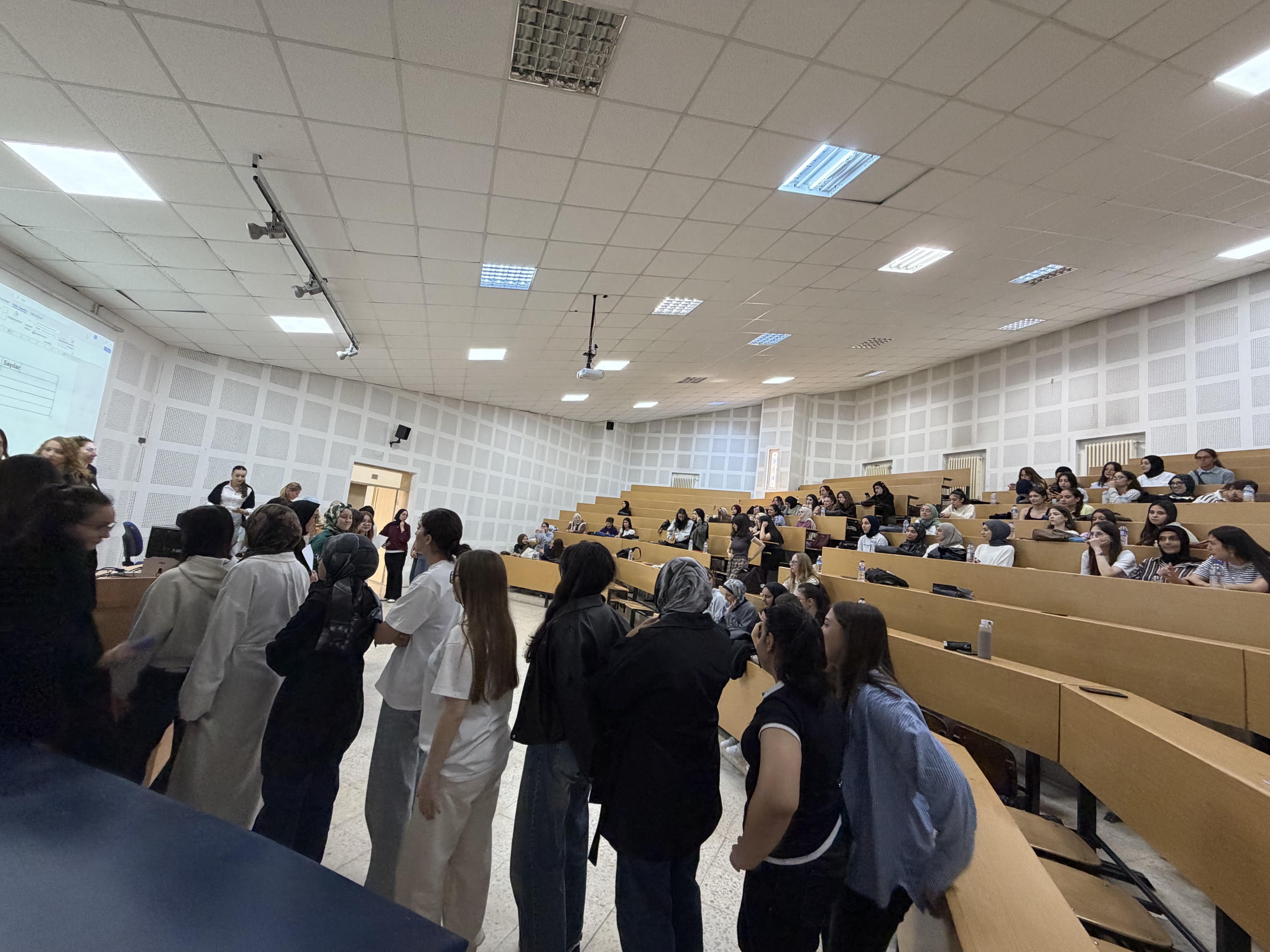 Ebelik Bölümü 1. Sınıf Öğrencilerinin Sınıf Temsilcisi Belirlendi - 4
