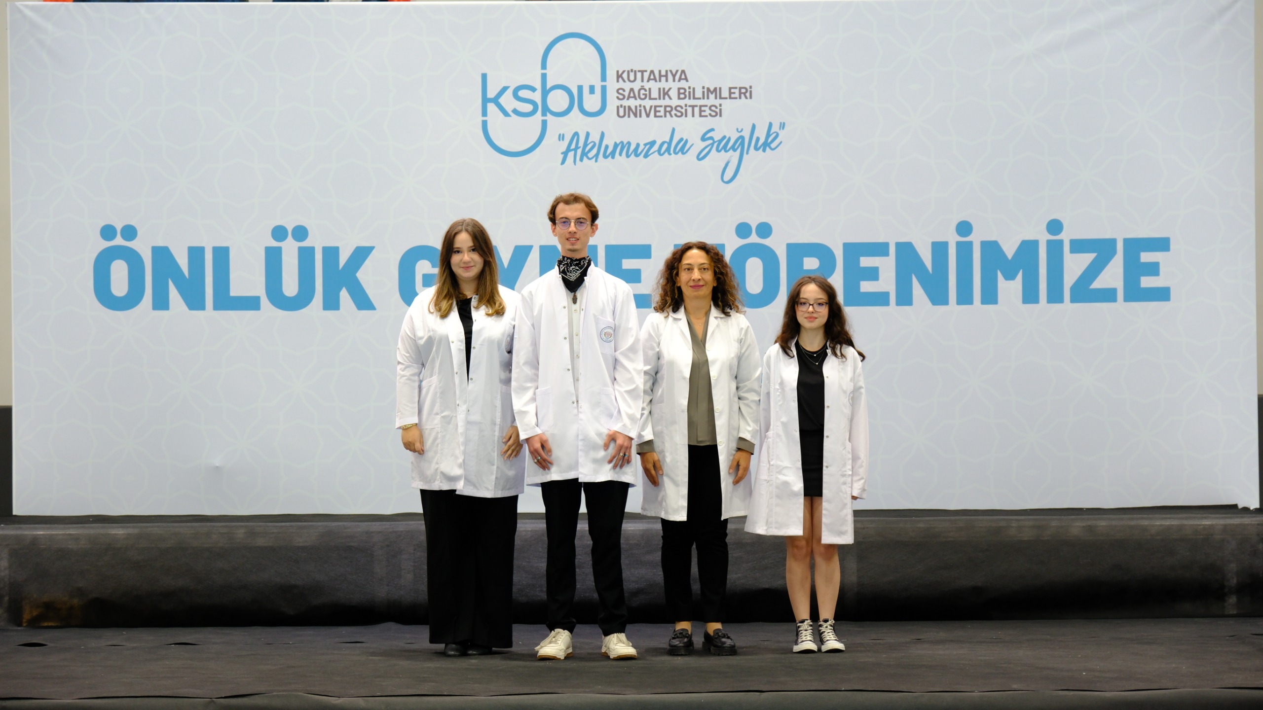 KSBÜ TIP FAKÜLTESİ’NDE BEYAZ ÖNLÜK HEYECANI